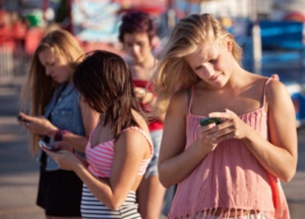 smartphones spine issues chiropractic care el paso, tx.